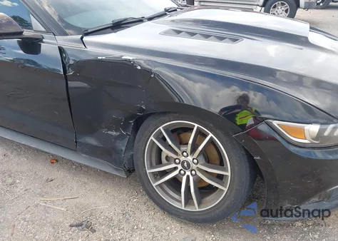 2015 Ford Mustang Ecoboost z USA, uszkodzony, nr VIN 1FA6P8TH6F5319636
